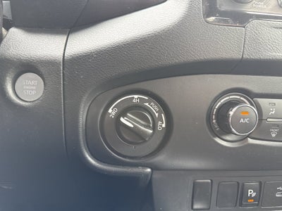 2022 Nissan Frontier S