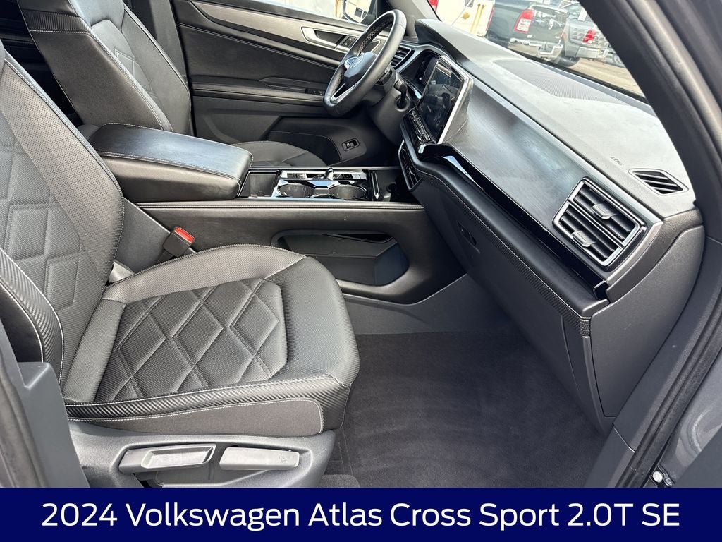 2024 Volkswagen Atlas Cross Sport 2.0T SE w/Technology