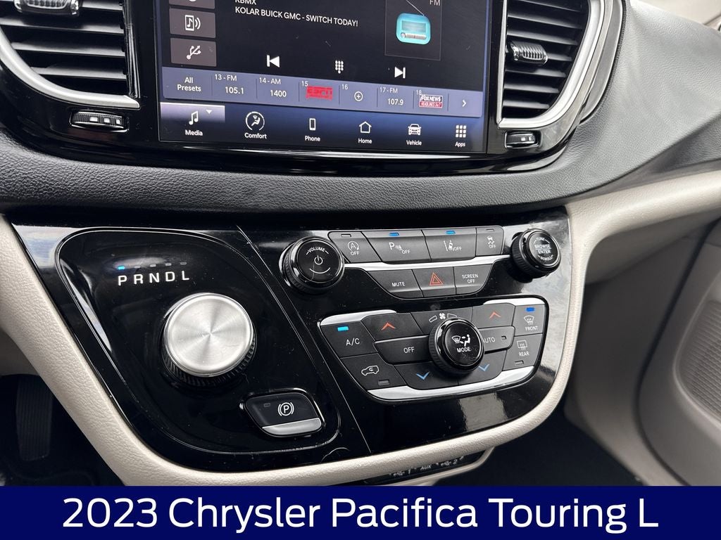 2023 Chrysler Pacifica Touring L