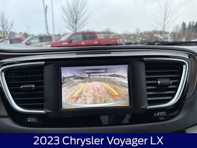 2023 Chrysler Voyager LX