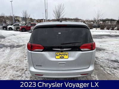 2023 Chrysler Voyager LX