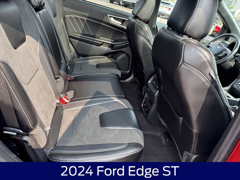 2024 Ford Edge ST