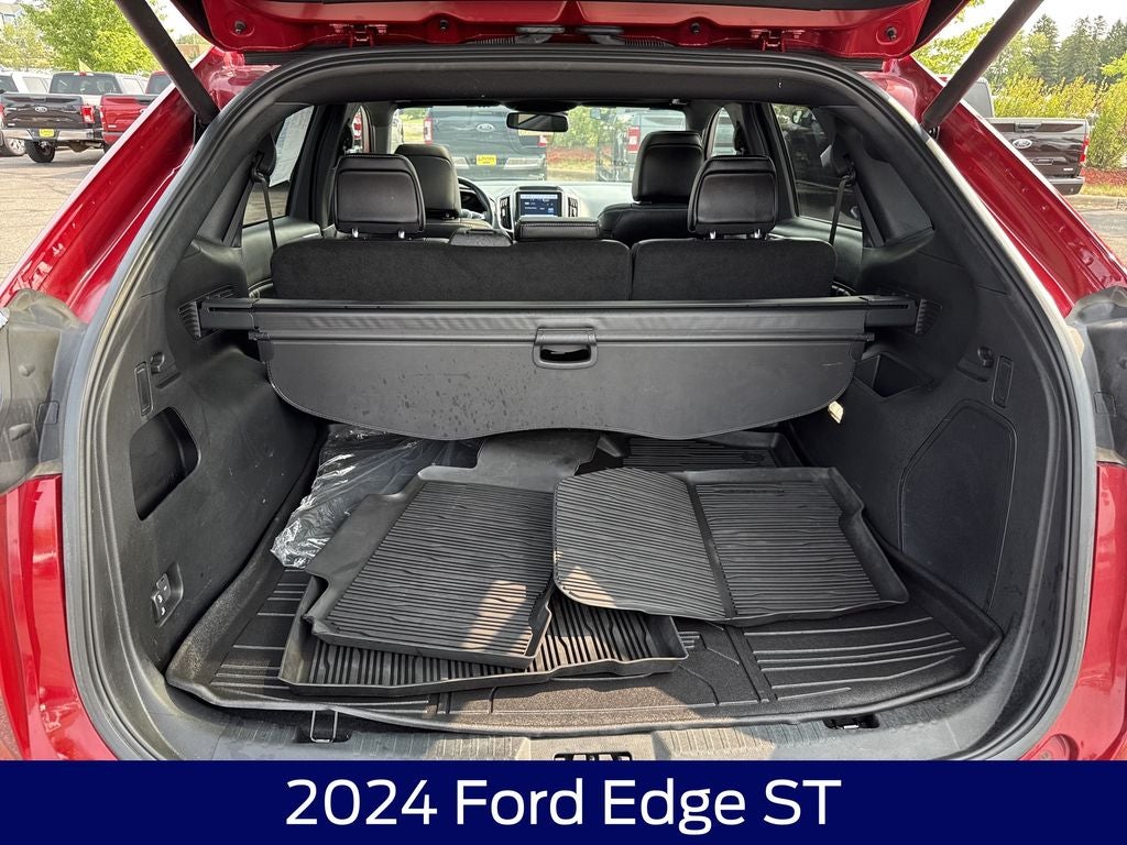 2024 Ford Edge ST