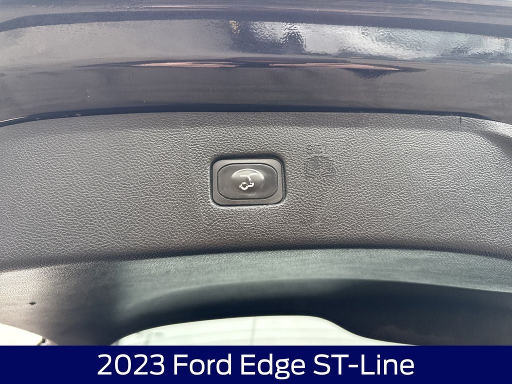 2023 Ford Edge ST Line