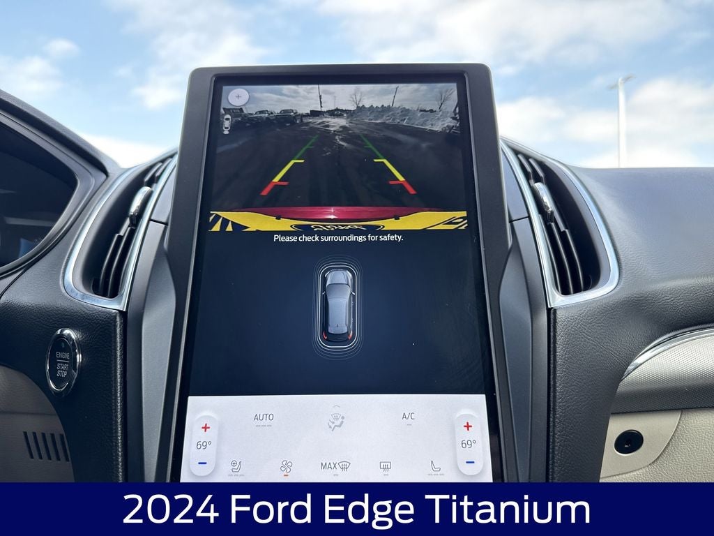 2024 Ford Edge Titanium
