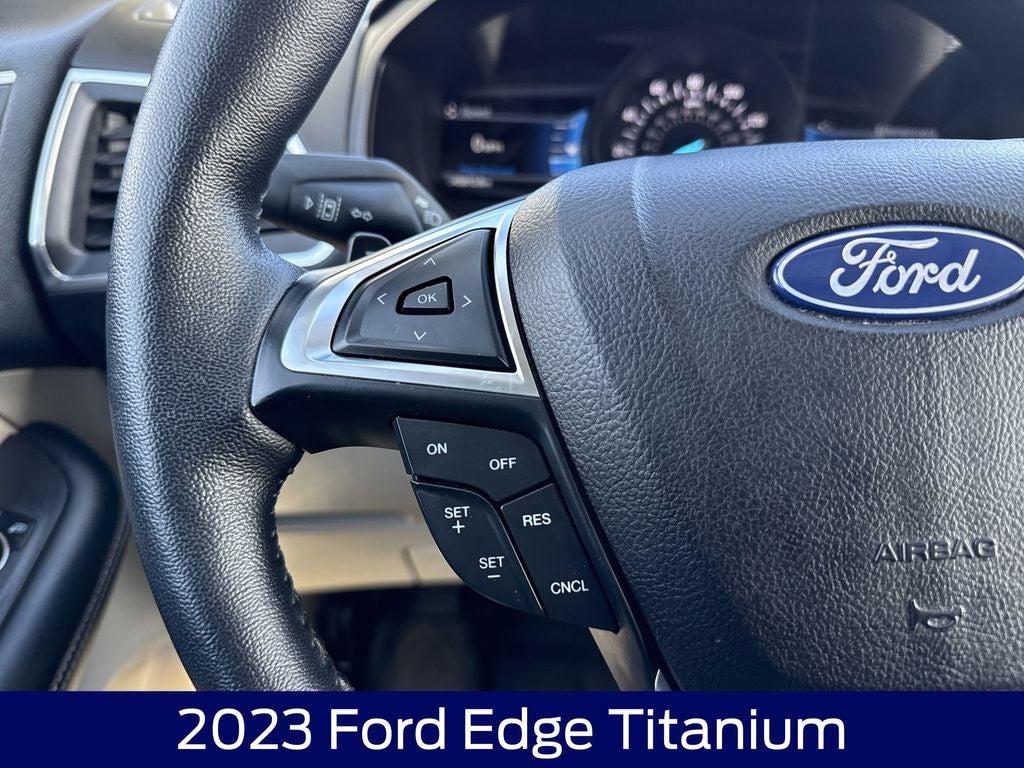 2023 Ford Edge Titanium