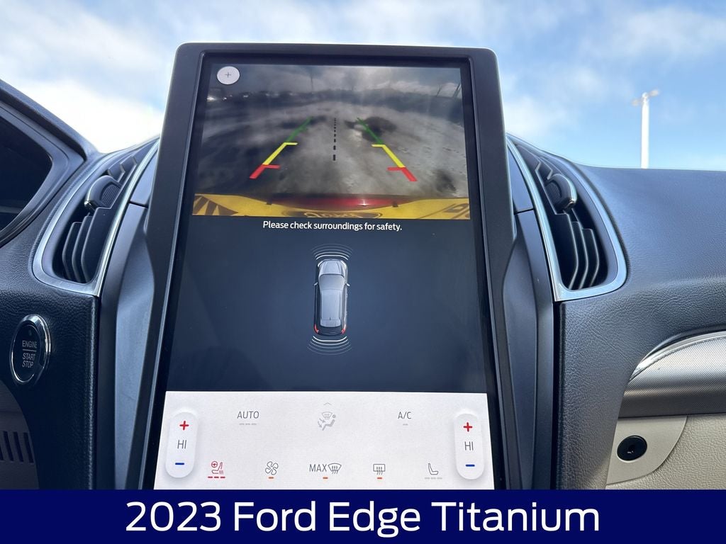 2023 Ford Edge Titanium