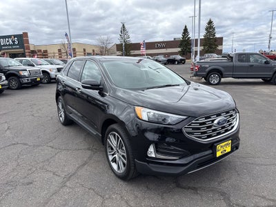 2023 Ford Edge Titanium