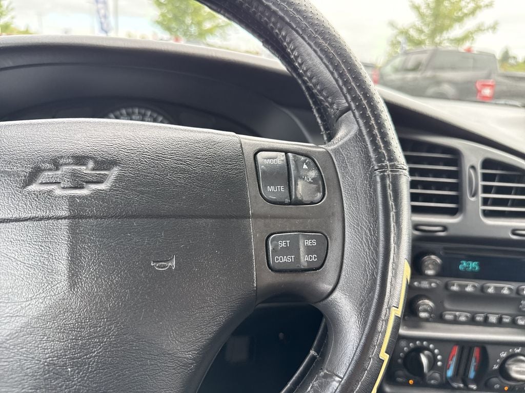 2004 Chevrolet Monte Carlo LS