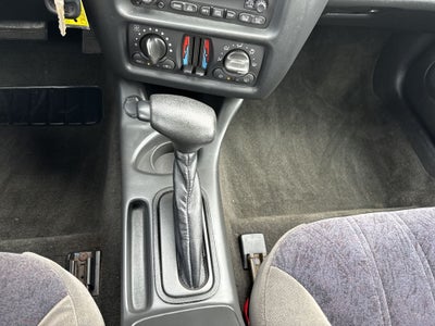 2004 Chevrolet Monte Carlo LS