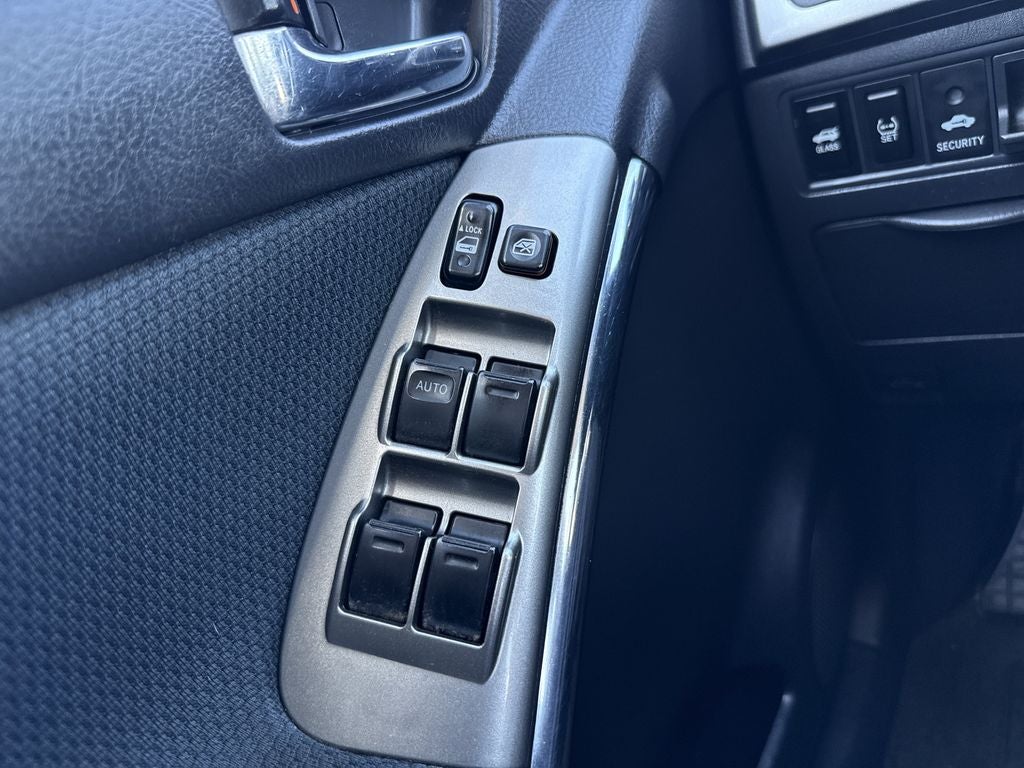 2008 Toyota Matrix Base
