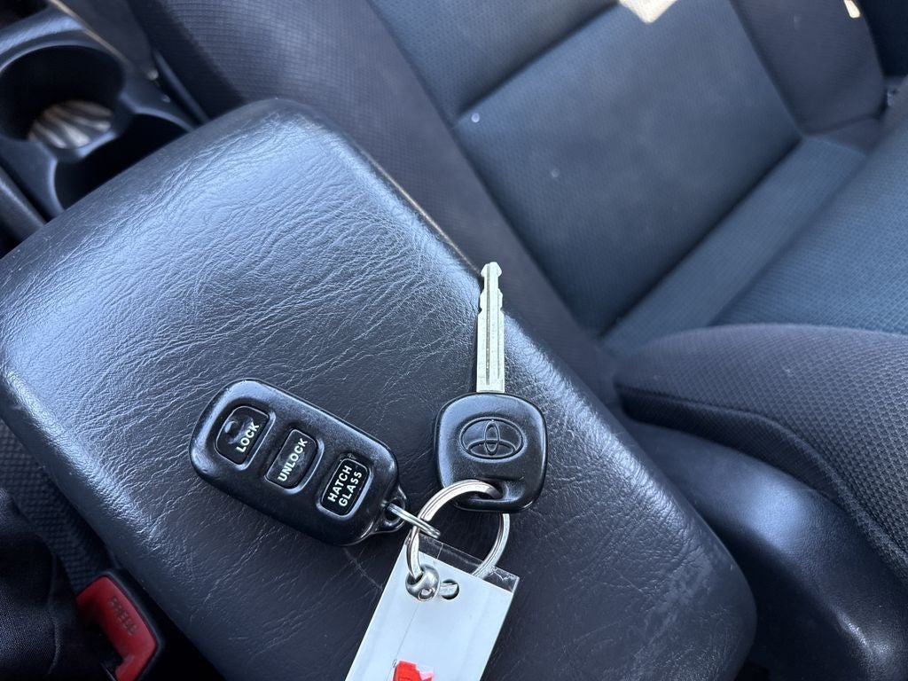 2008 Toyota Matrix Base