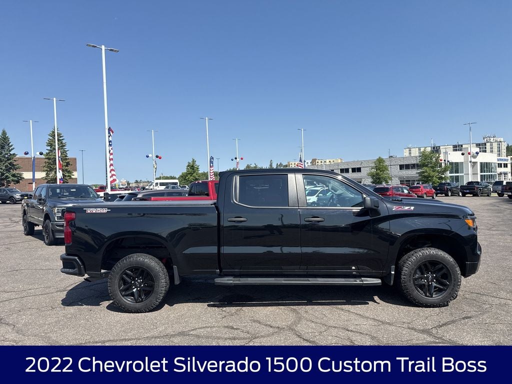 2022 Chevrolet Silverado 1500 Custom Trail Boss