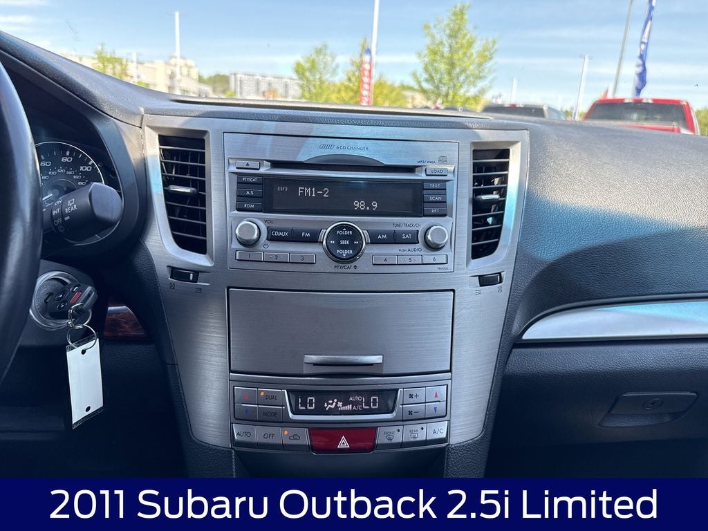 2011 Subaru Outback 2.5i Limited