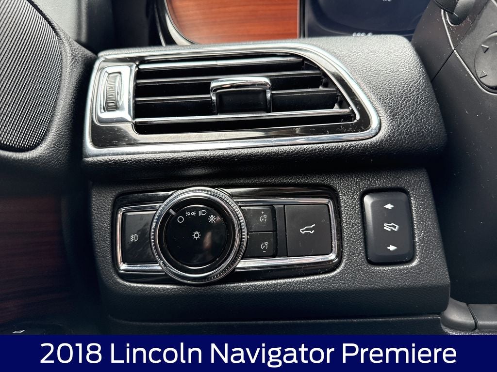 2018 Lincoln Navigator Premiere