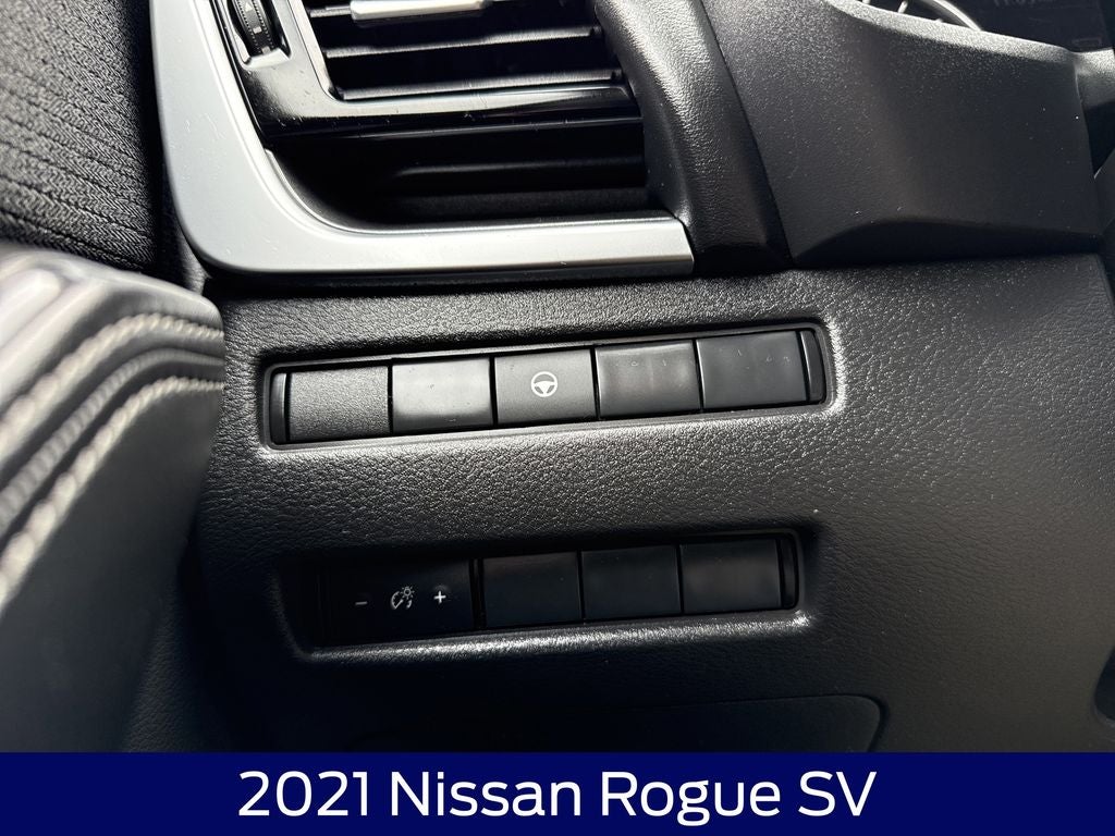 2021 Nissan Rogue SV