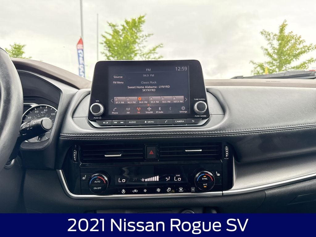 2021 Nissan Rogue SV