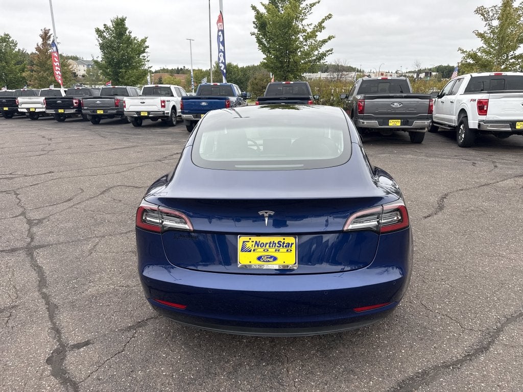 2022 Tesla Model 3 Base