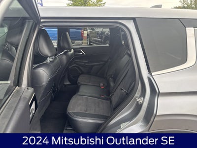 2024 Mitsubishi Outlander SE