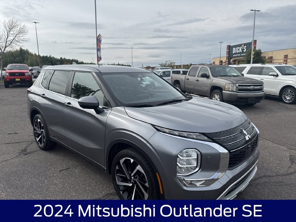 2024 Mitsubishi Outlander SE