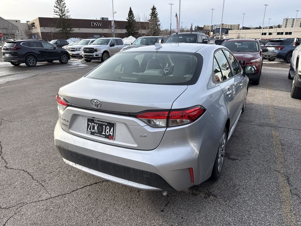 2022 Toyota Corolla LE