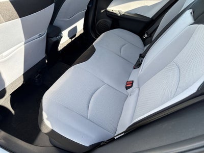 2019 Toyota Prius LE