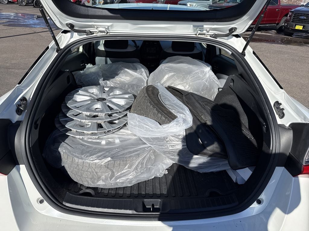 2019 Toyota Prius LE