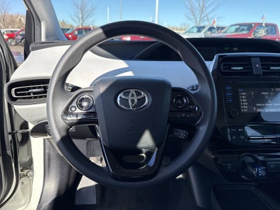 2019 Toyota Prius LE