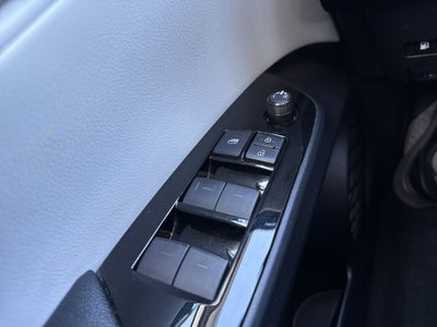 2019 Toyota Prius LE