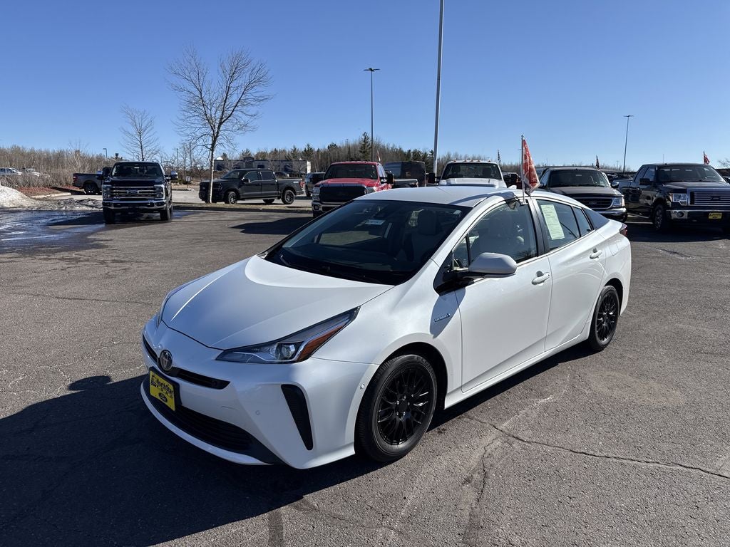 2019 Toyota Prius LE