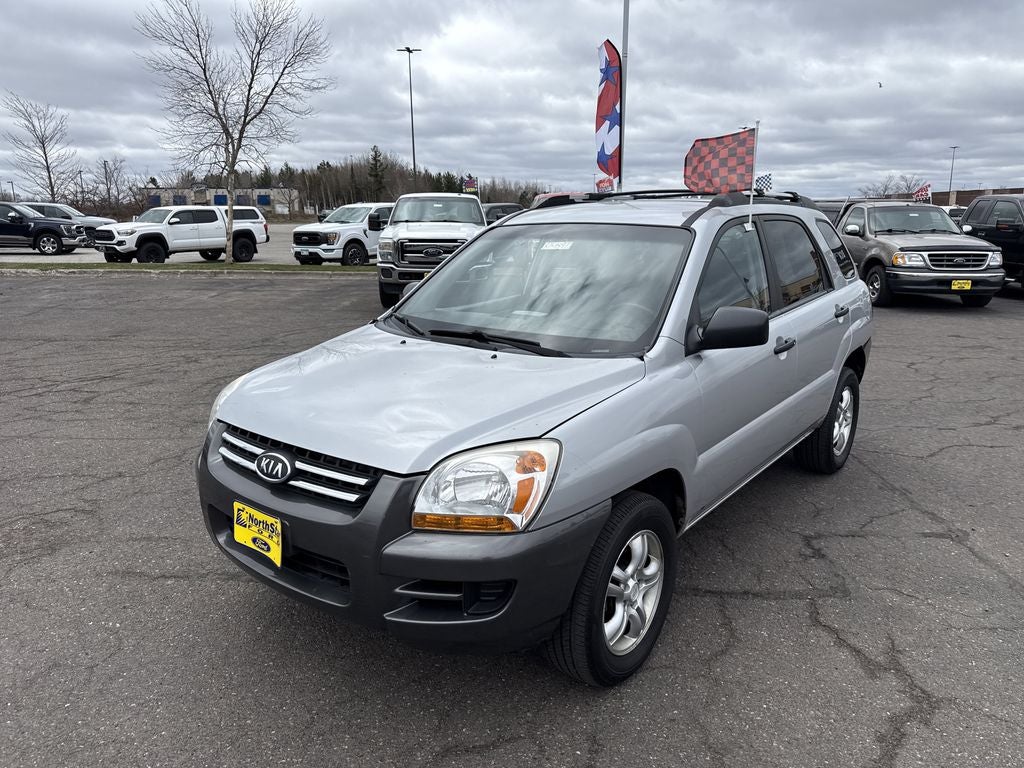 Used 2008 Kia Sportage LX with VIN KNDJE723287548977 for sale in Duluth, Minnesota