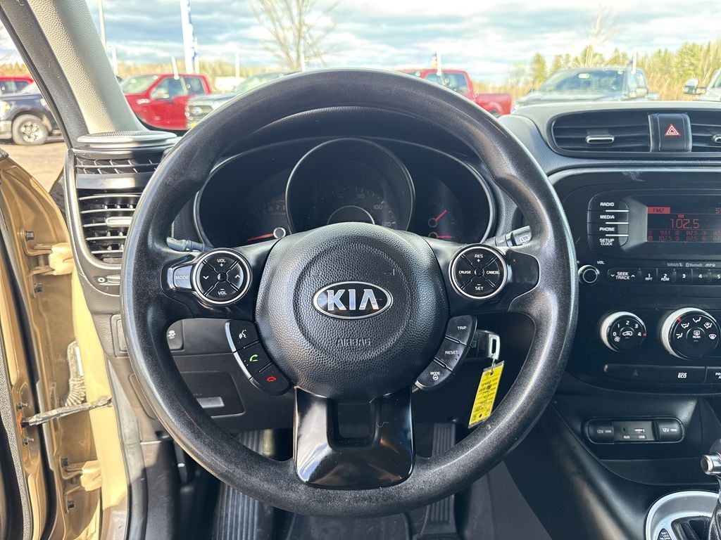 2016 Kia Soul Base