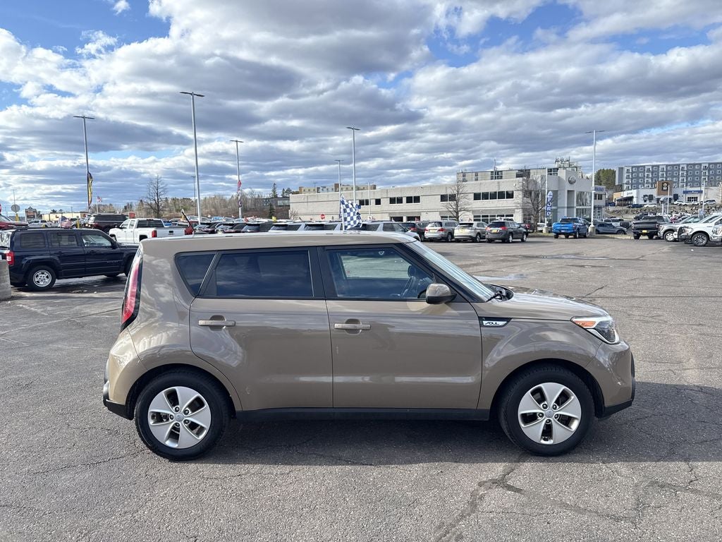 2016 Kia Soul Base
