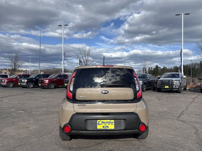 2016 Kia Soul Base