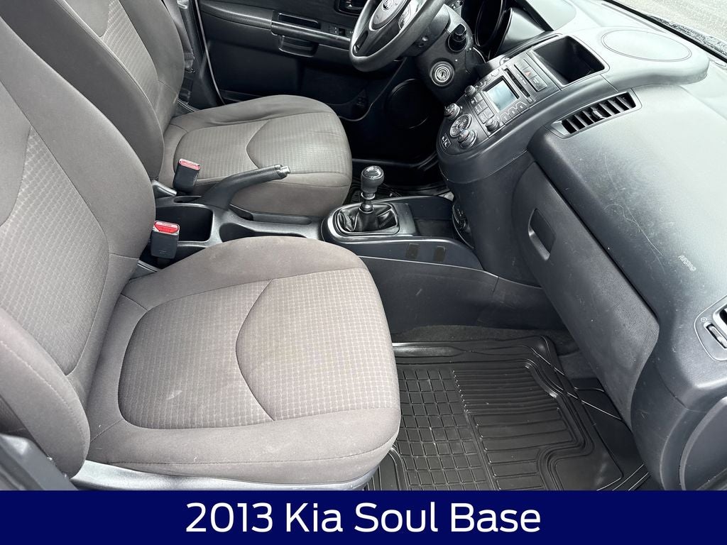 2013 Kia Soul Base