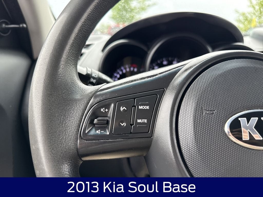 2013 Kia Soul Base