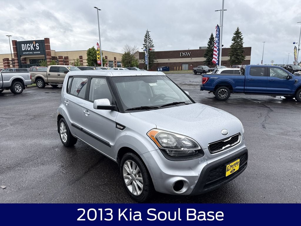 2013 Kia Soul Base