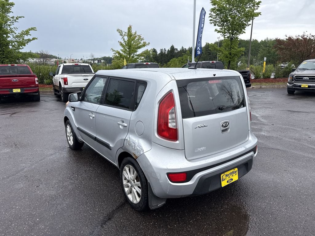 2013 Kia Soul Base