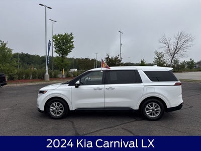2024 Kia Carnival LX