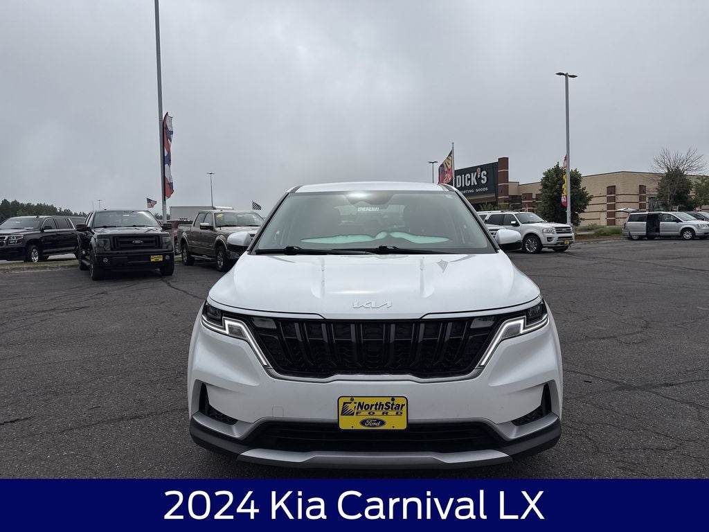 2024 Kia Carnival LX