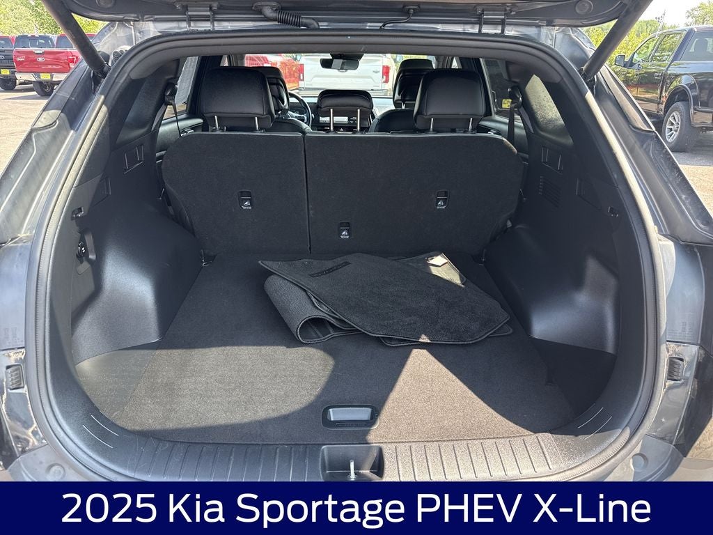 2025 Kia Sportage Plug-In Hybrid X-Line
