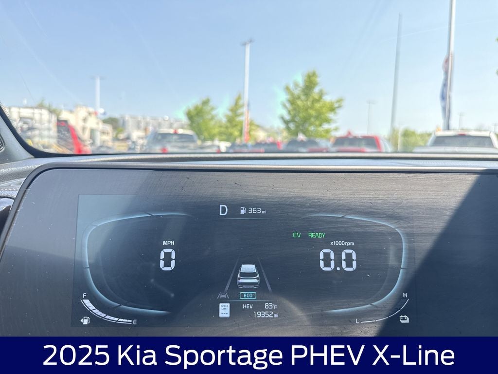 2025 Kia Sportage Plug-In Hybrid X-Line