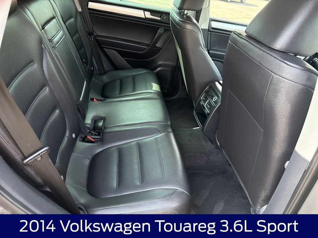 2014 Volkswagen Touareg 3.6L Sport