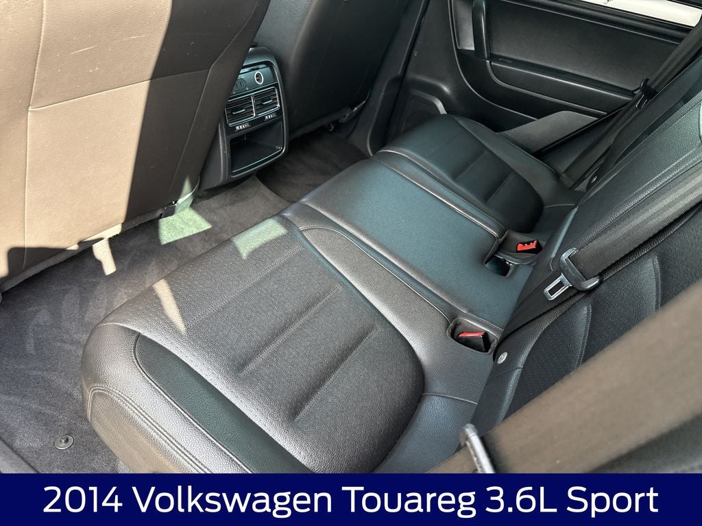 2014 Volkswagen Touareg 3.6L Sport