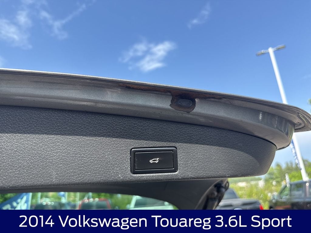 2014 Volkswagen Touareg 3.6L Sport