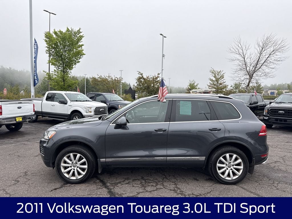 2011 Volkswagen Touareg V6 TDI Sport