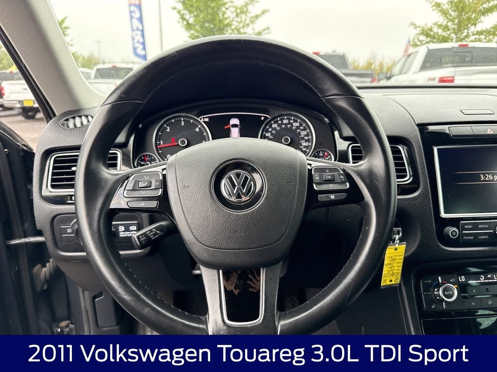 2011 Volkswagen Touareg V6 TDI Sport