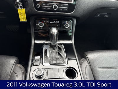 2011 Volkswagen Touareg V6 TDI Sport