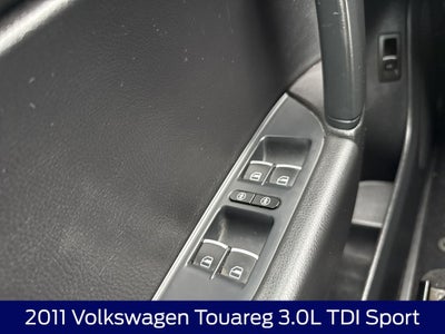 2011 Volkswagen Touareg V6 TDI Sport