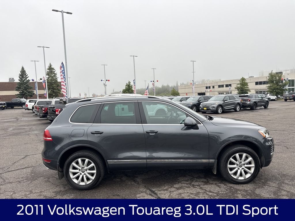 2011 Volkswagen Touareg V6 TDI Sport